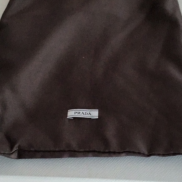 Authentic Prada women’s Oxford sneaker - Picture 10 of 13